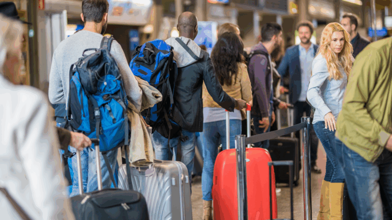 Learn how AMORPH.aero helps airports tackle staff shortages with AI-driven forecasts, dynamic resourcing, and real-time collaboration.